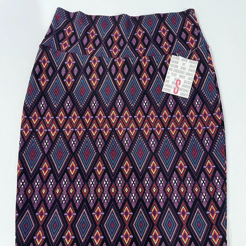 Small LuLaRoe Cassie